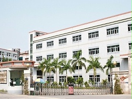 深圳五金沖壓廠，五金加工機(jī)械手操作9
