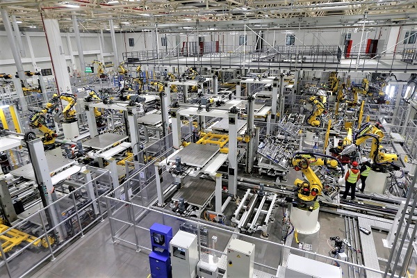 五金沖壓加工車(chē)間圖片 五金沖壓加工車(chē)間圖片